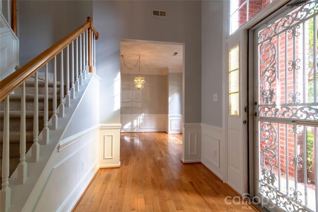 Building Photo - 6138 Garamond Ct