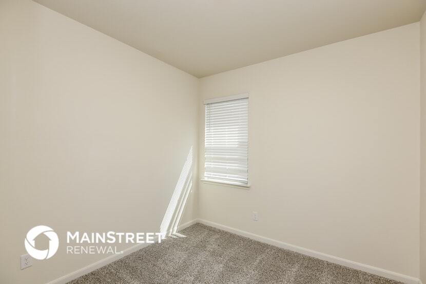 Building Photo - 174 Switchback Hl Rd