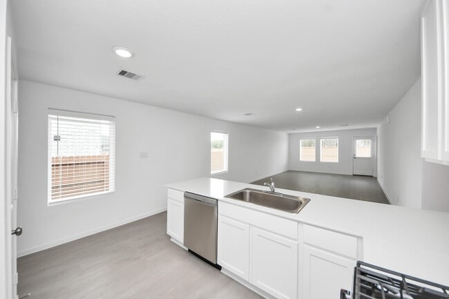 Building Photo - 7730 Lavender Jade Dr