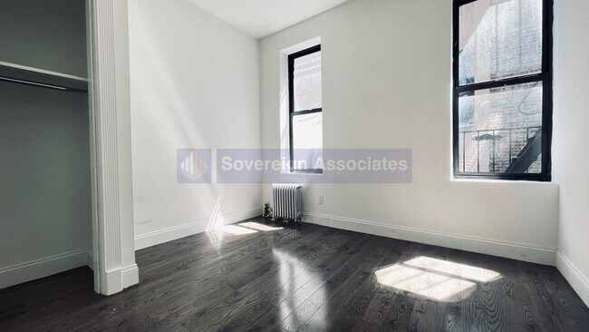 Building Photo - 3620 Broadway