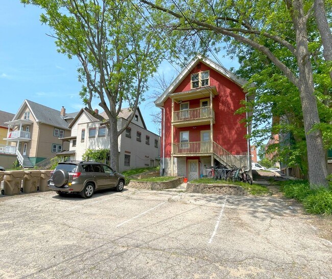 Building Photo - 1623/25 Monroe St.