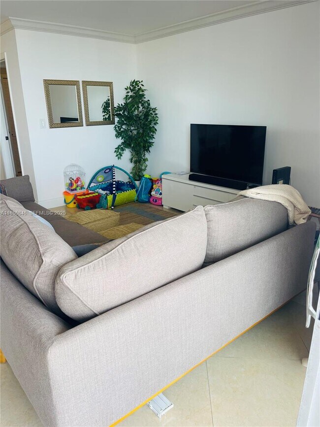 Building Photo - 2750 NE 183rd St