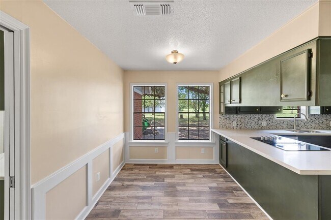 Building Photo - 1178 Co Rd 105