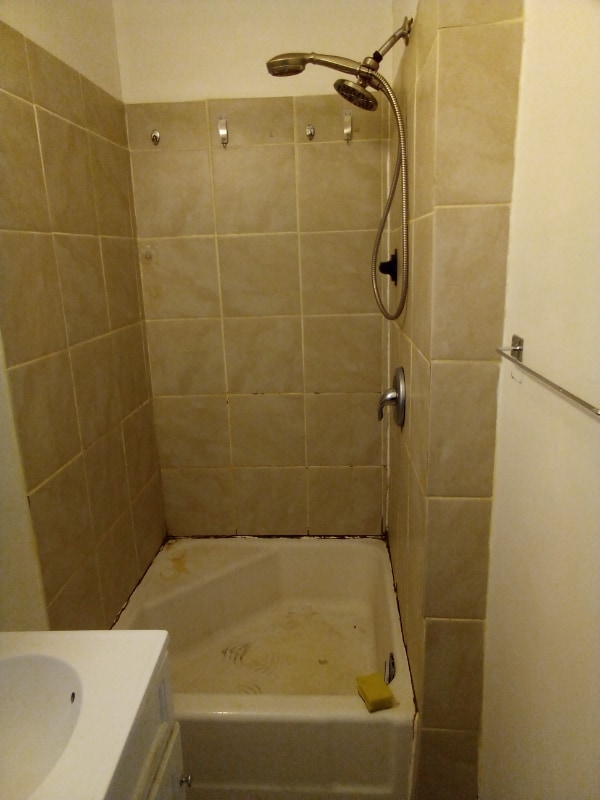 Building Photo - 713-715 15th Pl