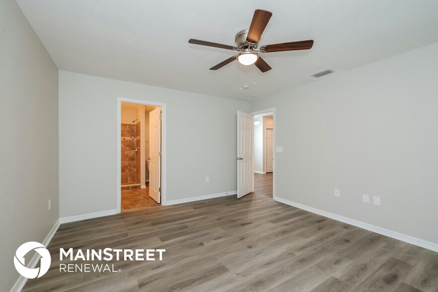 Building Photo - 4102 Sundance Pl Loop