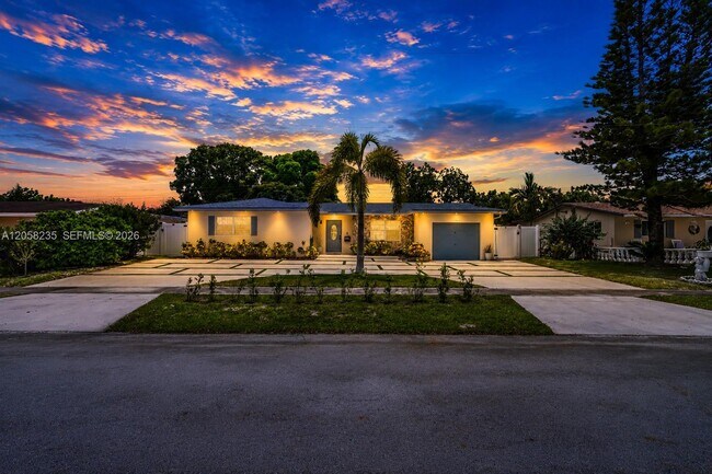 Building Photo - 4930 NW 17th St