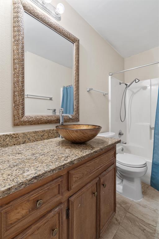 Building Photo - 10616 Mellow Meadow Dr