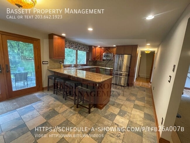 Building Photo - 9 Pine Knob Terrace