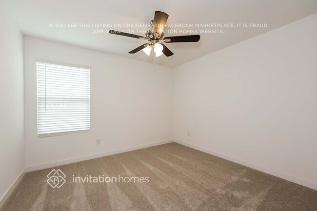 Building Photo - 4901 Grey Fallow St