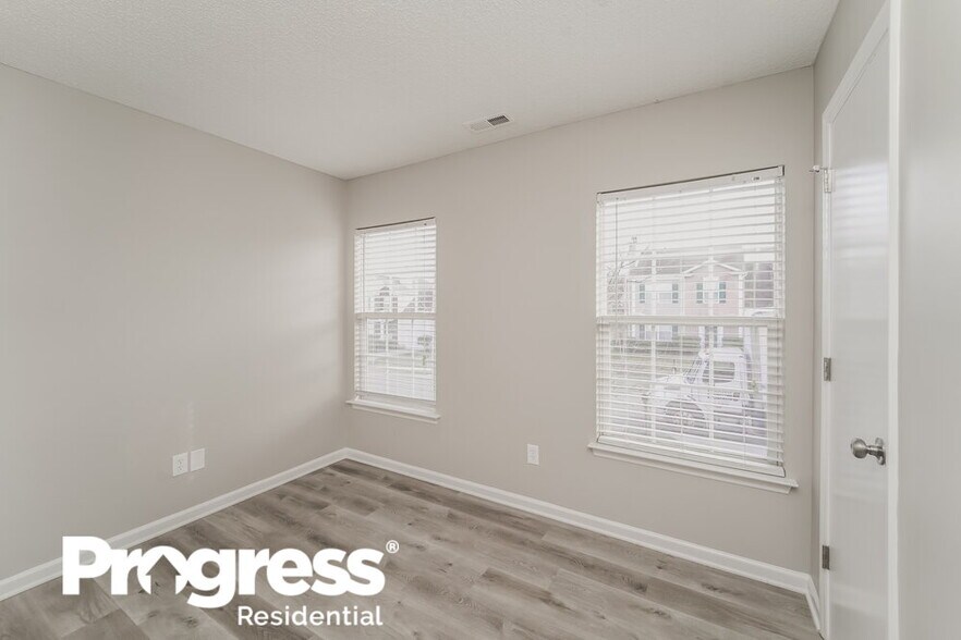 Building Photo - 10425 Katie Creek Ct