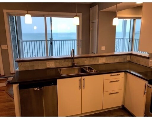 Building Photo - 111 Grovers Ave