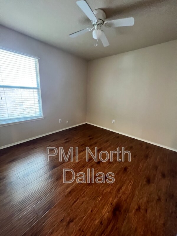 Building Photo - 5812 White Pine Dr