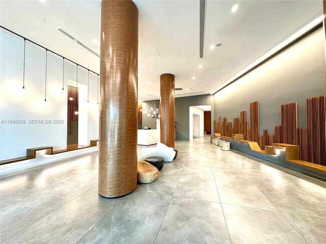 Building Photo - 350 S Miami Ave