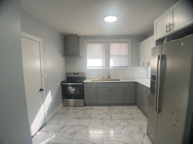 Building Photo - 6716 Cobbs Creek Pkwy