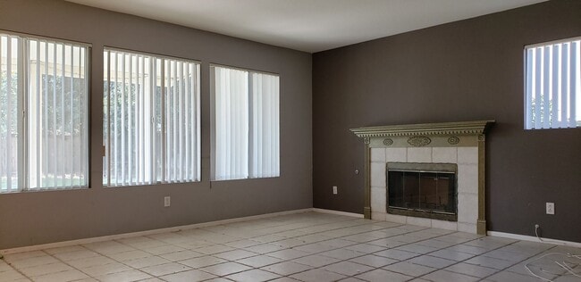 Building Photo - 7621 Kelty Dr