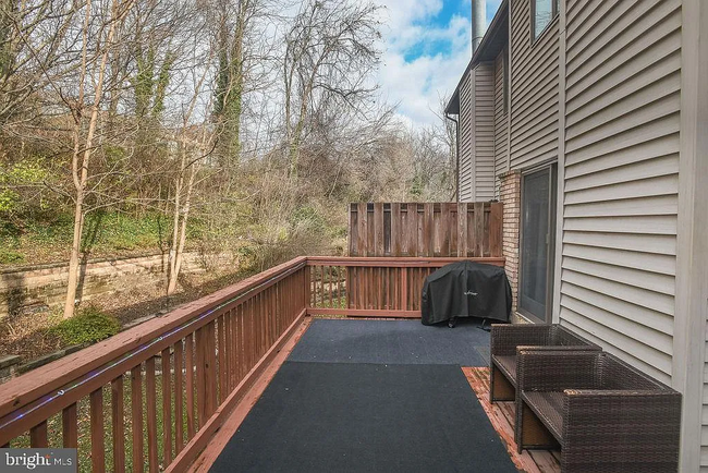 Deck - 1527 Villa Rd