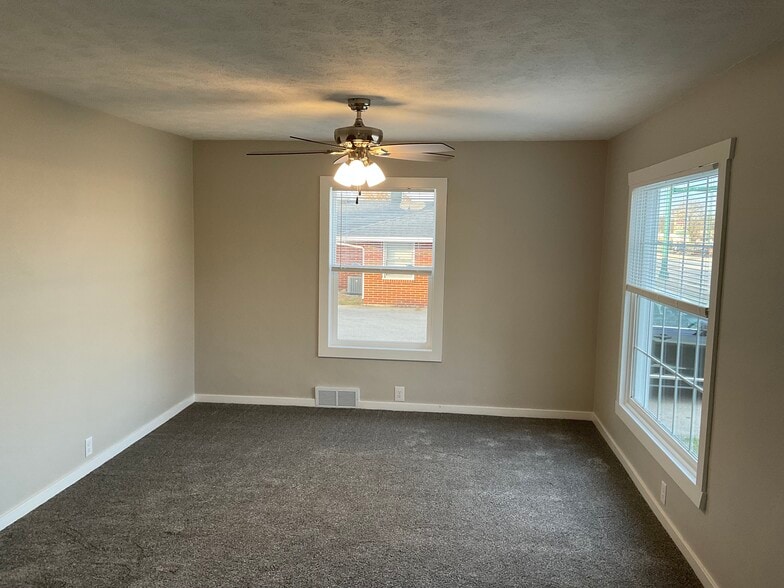 Building Photo - 6306 N 2nd St