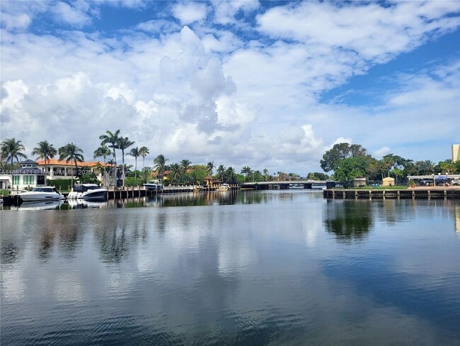 Building Photo - 601 Three Islands Boulevard