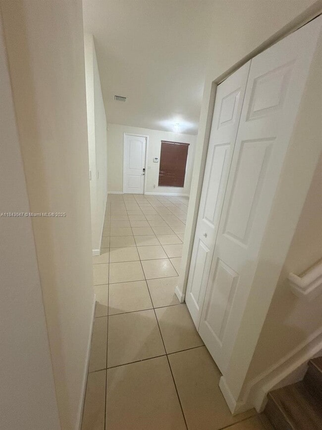 Building Photo - 17370 SW 153rd Ave