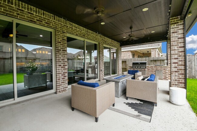 Building Photo - 10215 Palmour Pass