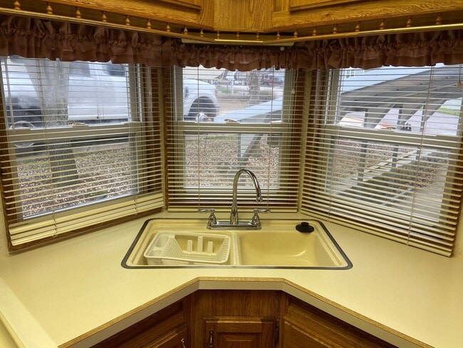 Building Photo - Fall Creek RV Estates