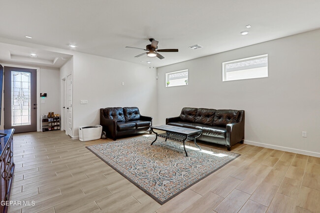 Building Photo - 51014 Sand Verbena Ave