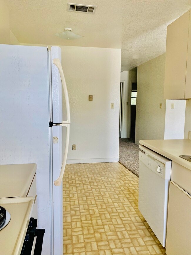 1820 Helena Ave 1820 Helena Ave Nederland TX 77627 Apartment Finder