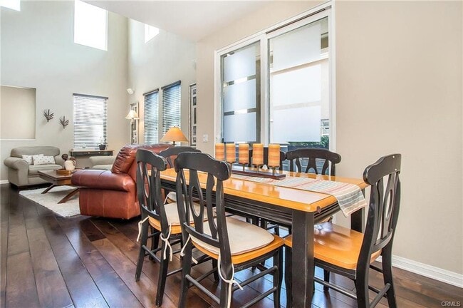 Building Photo - 31 Brownstone Way