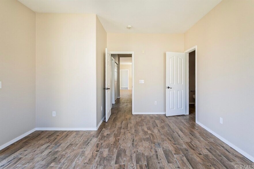 Building Photo - 36317 Antoinette Ln