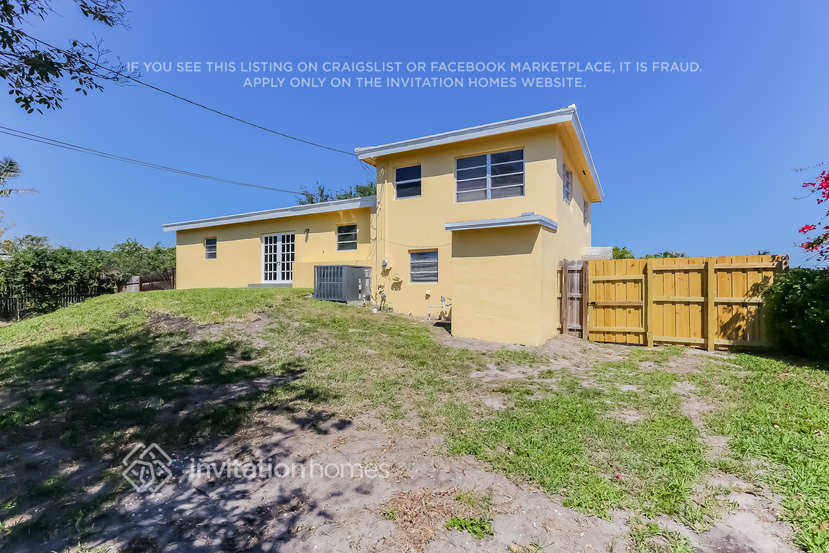 Building Photo - 1707 Katherine Ct