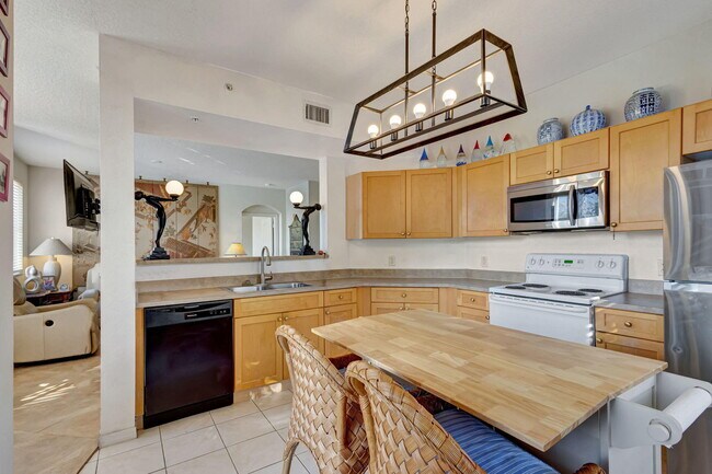 Building Photo - 11023 Legacy Ln