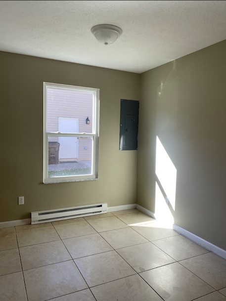 Eat-In Kitchen Area - 320 W Decatur St