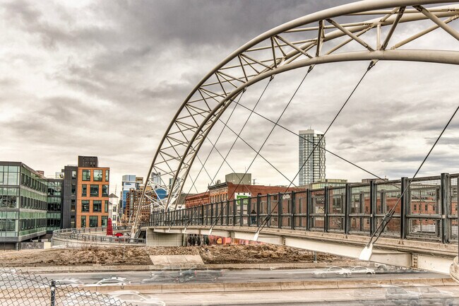 Building Photo - 1441 Central St