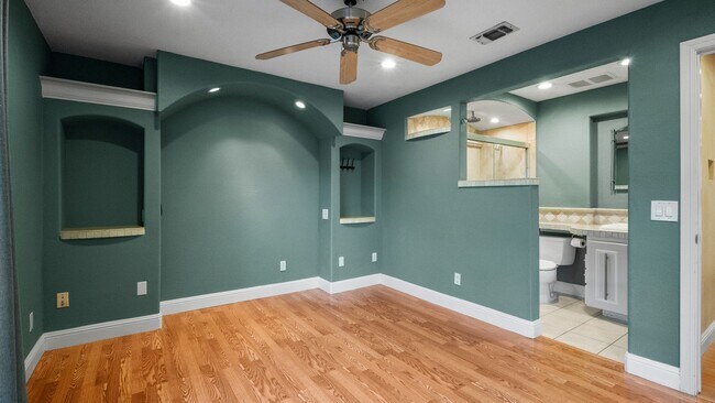 Building Photo - Beautifully Upgraded Single Family Home in Vacaville