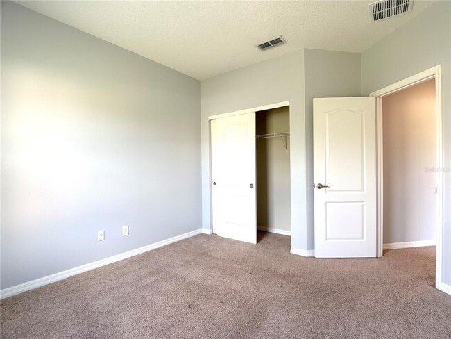 Building Photo - 1282 Clove Dr