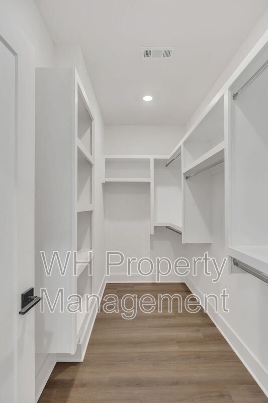 Building Photo - 3816 Tigerbelle Dr