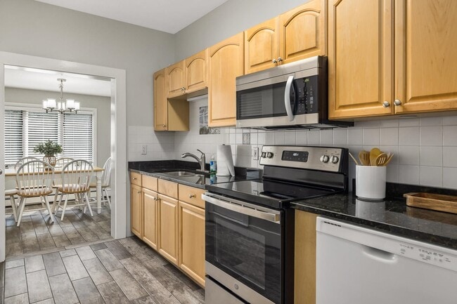 Building Photo - 39 Cable Rd