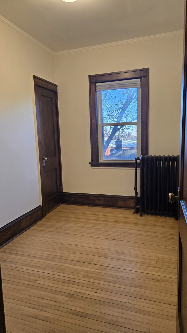 View from hallway looking into bedroom #2. - 533 Smith Ave S