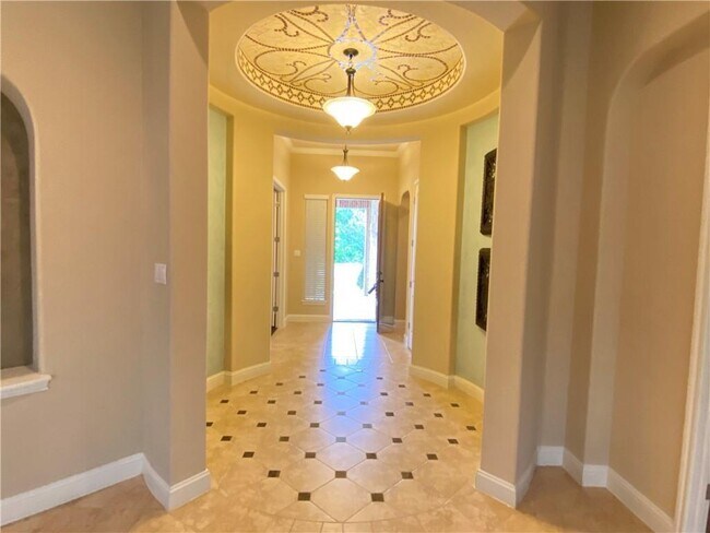 Building Photo - 3216 Herradura Dr