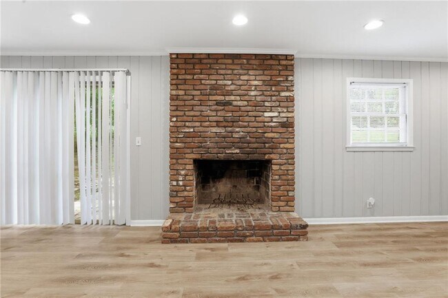 Building Photo - 4411 Langdon Dr