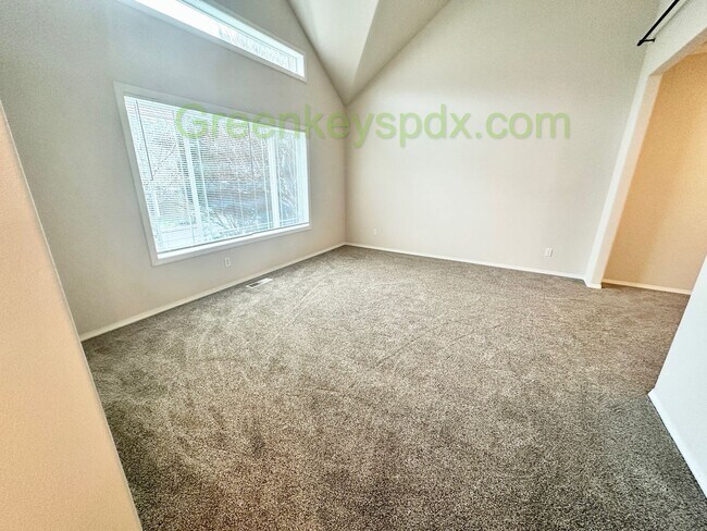 Building Photo - Gorgeous 4-Bedroom, 2.5-Bathroom House in Beaverton