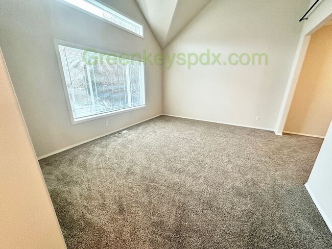 Building Photo - Gorgeous 4-Bedroom, 2.5-Bathroom House in Beaverton with Fenced Backyard, Cozy Gas Fireplace - $1...