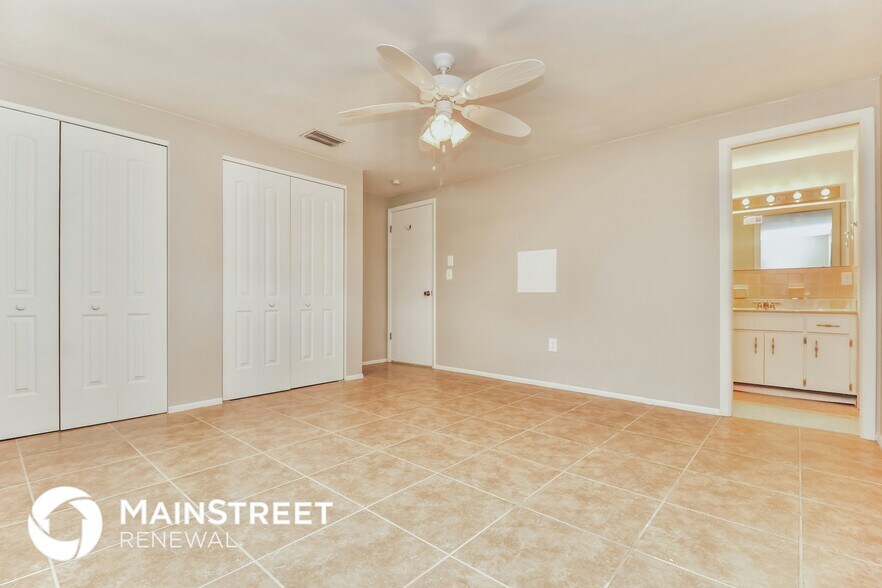 Building Photo - 4153 Woodtrail Blvd