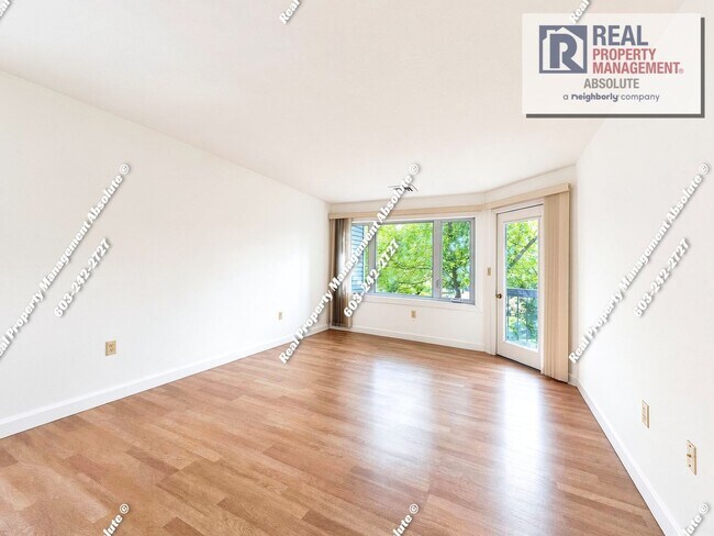 Building Photo - Spacious 2BR/2BA Condo with Garage, Balcony, Pool & Mine Falls Access