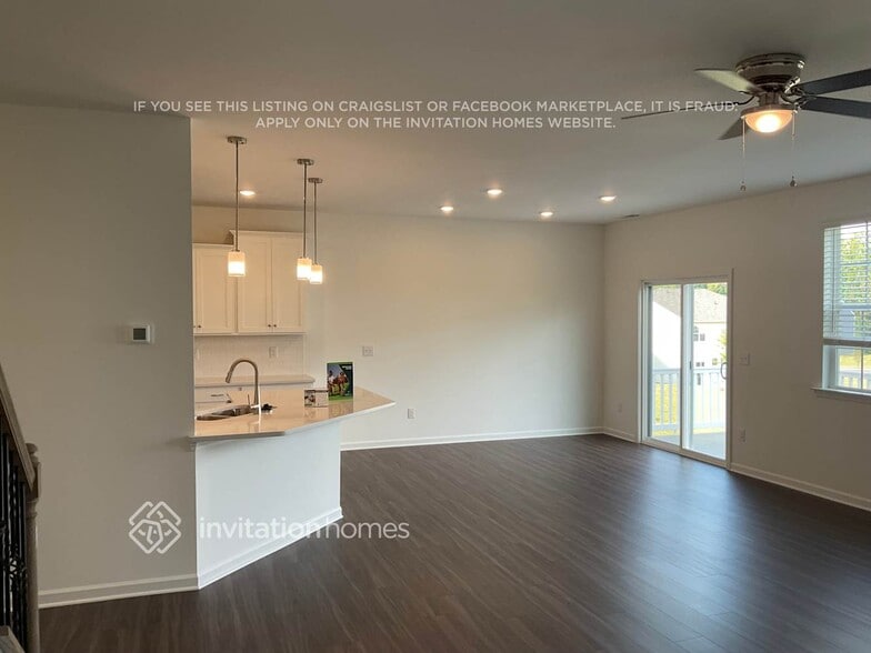 Building Photo - 2318 Ravenglass Wy