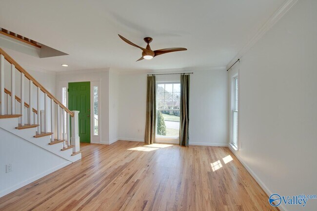 Building Photo - 501 Brenda Dr