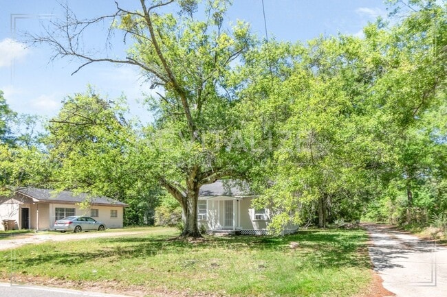 Building Photo - Newly Updated 1 Bed/1 Bath House in Mobile!