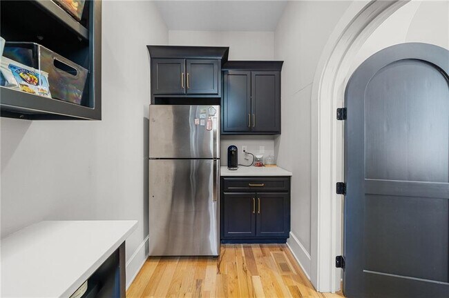 Building Photo - 1381 Wessyngton Rd NE