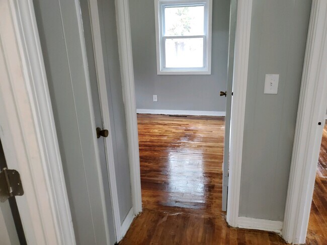 Building Photo - 808 Wright St