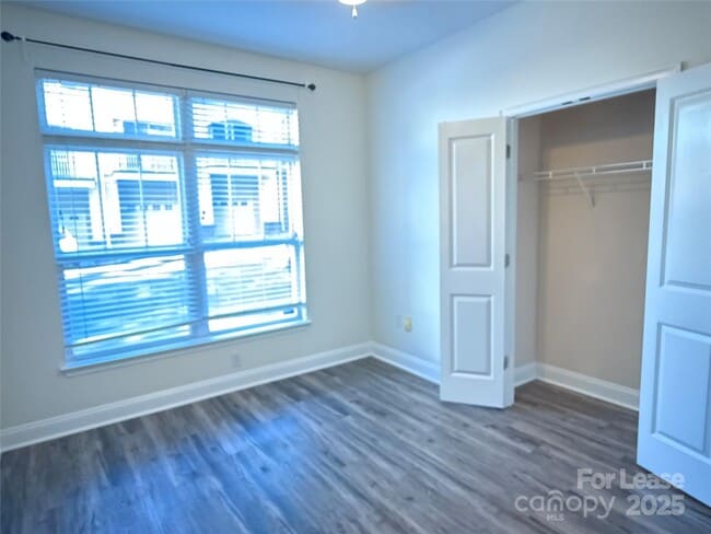 Building Photo - 1310 Kenilworth Ave